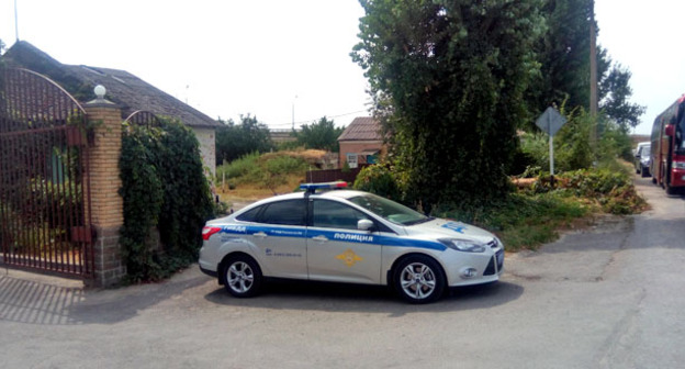 Полиция на месте блокирования колонны кубанских фермеров и дальнобойщиков, 23 августа 2016 года. Фото Константина Волгина для "Кавказского узла"