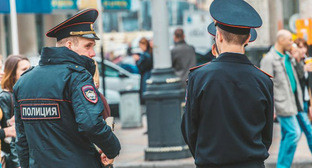 Сотрудники полиции. Фото: Денис Яковлев / Югополис