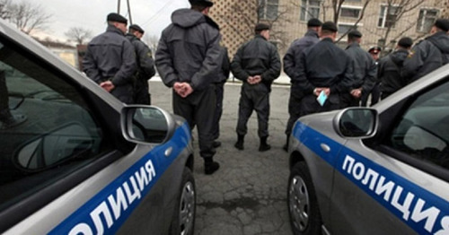 Сотрудники полиции. Фото http://www.riadagestan.ru/