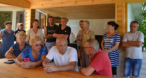 Участникик собрания. Фото Светланы Кравченко для "Кавказского узла"