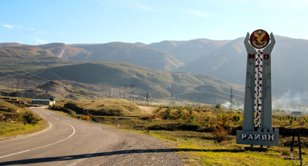 Казбековский район Дагестана. Фото: Эльдар Расулов http://odnoselchane.ru/