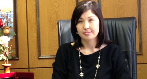 Марина Мукабенова. Фото http://www.kalmykianews.ru/2016/marina-mukabenova-oficialno-ya-ne-zamuzhem/