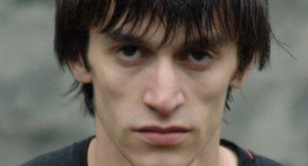 Магомед Нурбагандов. Фото: http://ren.tv/novosti/2016-09-11/blogery-prizyvayut-nagradit-policeyskogo-za-muzhestvo-pered-rasstrelom