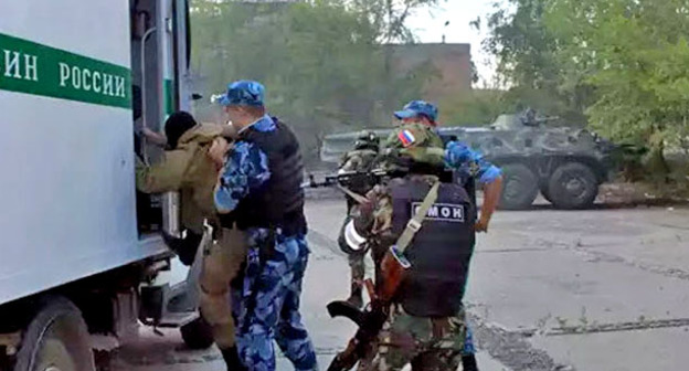 Сотрудники силовых структур. Фото http://nac.gov.ru/