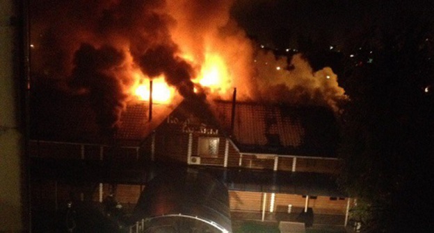 Пожар в банном комплексе в Краснодаре, 3 октября 2016 г. Фото: https://vk.com/typical_krd?z=photo-33025155_434937723%2Fwall-33025155_6333176