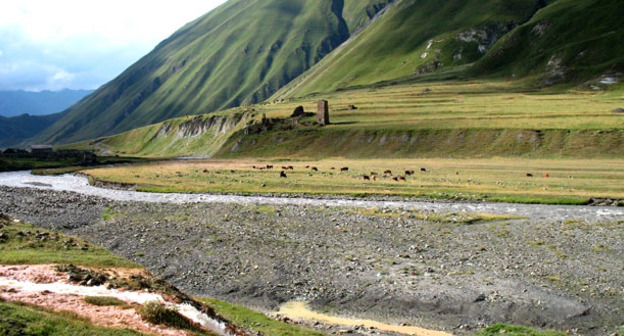 Трусовское ущелье. Грузия. Фото: Lidia Ilona - Truso https://ru.wikipedia.org 