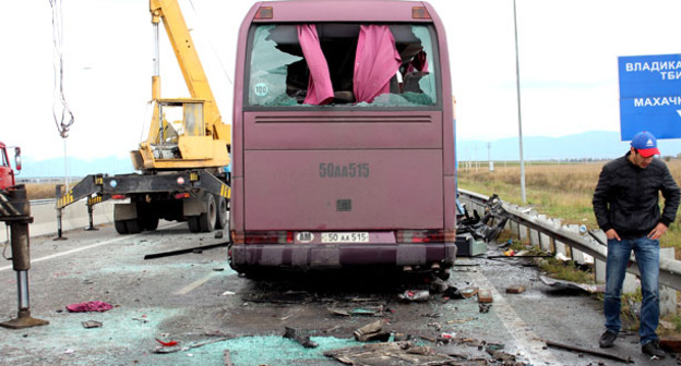 ДТП с автобусом Москва - Ереван. 14 октября 2016 года. Фото Эммы Марзоевой для "Кавказского узла"