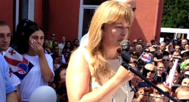 Супруга экс-президента Грузии Михаила Саакашвили Сандра Рулофс. Фото http://sputnik-georgia.ru/politics/20160819/233029945.html