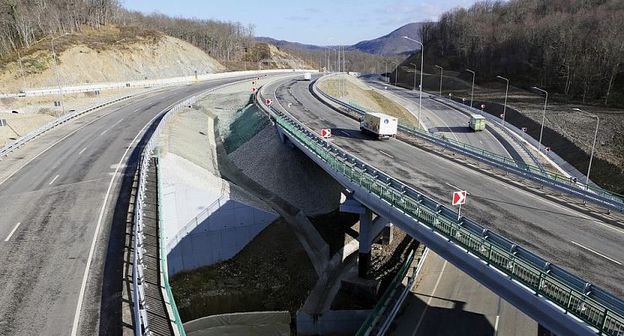 Развязка на трассе М-4 "Дон" в районе Дефановки Фото © пресс-служба администрации Краснодарского края