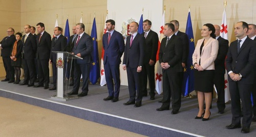 Георгий Квирикашвили представляет новый состав правительства Грузии. Фото: Gov.ge