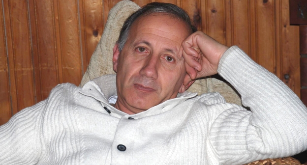 Руслан Хашиг. Фото со страницы журналиства с Facebook.com