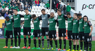 Игроки ФК "Краснодар". Фото http://sportreport.com/uploads/20141217163921_d4d3b_1280x1280.jpg Игроки ФК "Краснодар". Фото http://sportreport.com/uploads/20141217163921_d4d3b_1280x1280.jpg