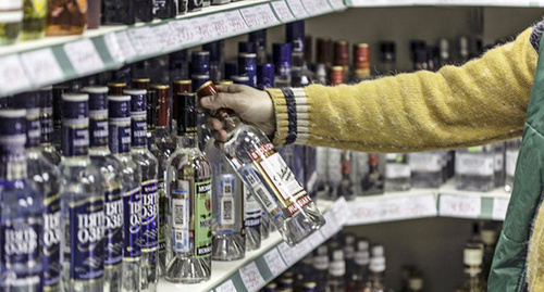 Ассортимент алкогольной продукции. Фото  http://www.kremlinrus.ru/upload/iblock/8f4/762.jpg