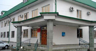Нальчикский городской суд. Фото http://nalchiksky.kbr.sudrf.ru/ Нальчикский городской суд. Фото http://nalchiksky.kbr.sudrf.ru/
