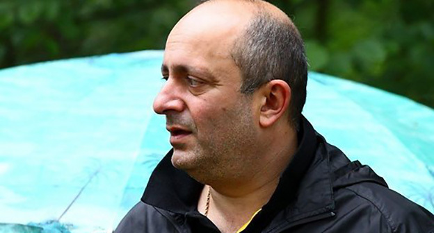 Зураб Майсурадзе. Фото: TPA Lietuvos skyriaus.
https://eadaily.com/ru/news/2016/12/07/litva-peredumala-zaderzhivat-zuraba-maysuradze-po-zaprosu-rossii