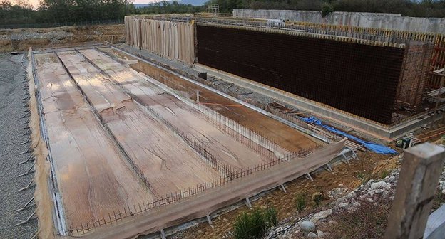 Строительство системы водоснабжения в Зугдиди. Фото © Минрегион Грузии
https://www.facebook.com/mrdi.gov.ge/