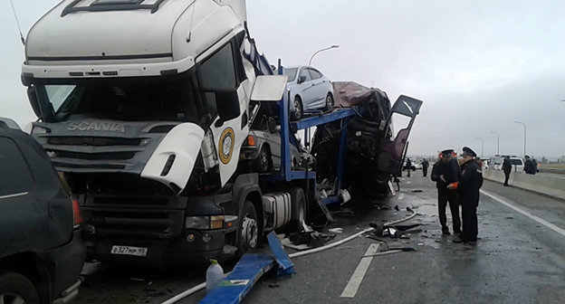 ДТП  автобуса Москва - Ереван,  14 октября в ДТП на территории России. Фото 
http://ru.armeniasputnik.am/incidents/20161130/5640654/vse-passazhiry-avtobusa-moskva-erevan-postradavshie-v-dtp-pod-beslanom-vypisany.html