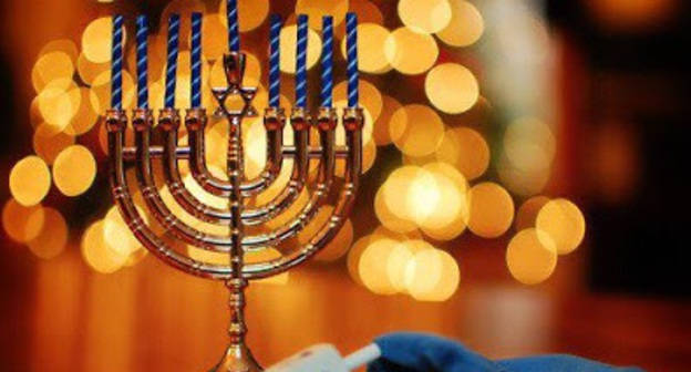 Ханукальная менора. Фото: http://ieshua.org/priblizhaetsya-prazdnik-obnovleniya-xanuka.htm