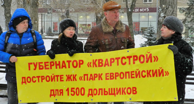 Встреча избирателей с депутатом Госдумы Николаем Арефьевым. Волгоград, 28 декабря 2016 г. Фото Татьяны Филимоновой для "Кавказского узла"