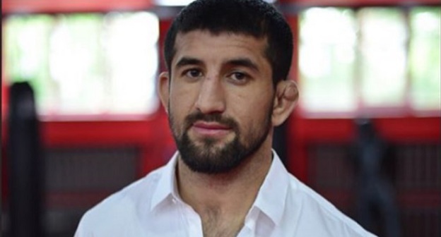 Расул Мирзаев. Фото: https://www.instagram.com/rasul___mirzaev/