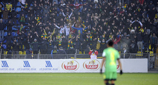 Болельщики "Анжи". Фото http://fc-anji.ru/media/view_gallery/2585/#45005 Болельщики "Анжи". Фото http://fc-anji.ru/media/view_gallery/2585/#45005