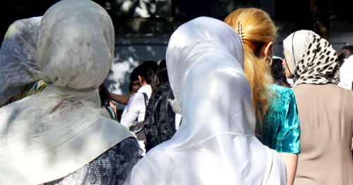 Женщины мусульманки. Фото: RFE/RL