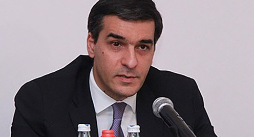 Омбудсмен Арман Татоян. Фото http://euro-ombudsman.org/ombudsmen_activities/ex-ussr/arman-tatoyan-novy-ombudsmen-armenii