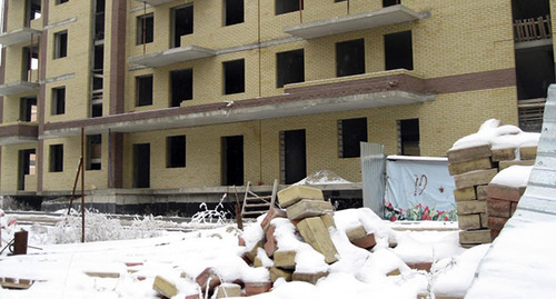 Недостроенный дом жилищного комплекса «Европейский» в Западном жилом массиве Ростова-на-Дону, декабрь 2016 года. Фото Константина Волгина для "Кавказского узла" Недостроенный дом жилищного комплекса «Европейский» в Западном жилом массиве Ростова-на-Дону, декабрь 2016 года. Фото Константина Волгина для "Кавказского узла"