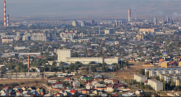 Вид на Невинномысск. Фото http://nesiditsa.ru/city/nevinnomyissk