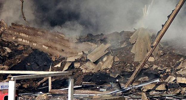 Последствия пожара в здании "Детского мира". Тбилиси, 30 января 2017 г. Фото: Sputnik/Levan Aviabreli