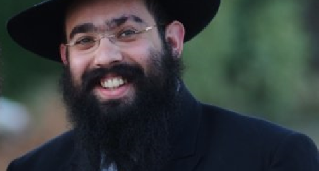 Главный раввин Сочи Арье Эделькопф. Фото: https://www.facebook.com/photo.php?fbid=100135029997986&set=ecnf.100000044671868&type=3&theater