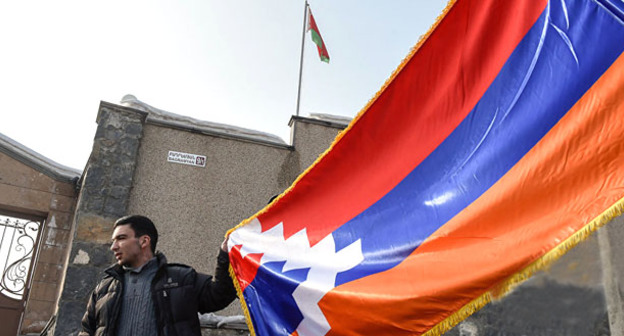 Акция протеста возле посольства Белоруссии в Армении. Ереван, 8 февраля 2017 г.  Фото: Sputnik/Asatur Yesayants