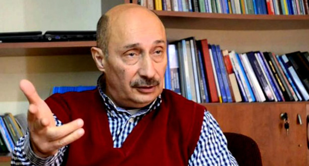 Зардушт Ализаде. Фото http://minval.az/k/zardusht-alizade