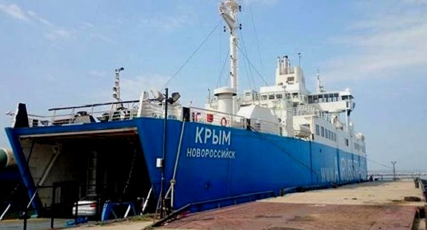 Паром на Керченской переправе. Фото http://parom.drom.ru/