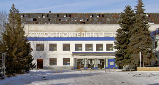 Здание Волгоградского судостроительного завода. Фото http://www.krasnoarmeyskiy.ru/catalog/item276.html Здание Волгоградского судостроительного завода. Фото http://www.krasnoarmeyskiy.ru/catalog/item276.html