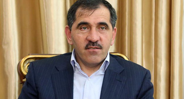 Юнус-Бек Евкуров. Фото http://www.ingushetia.ru/