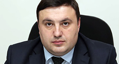 Тимур Ошхунов. Фото http://pravitelstvo.kbr.ru/msu/nalchik/mestnaya_administratsiya_g_o_nalchik/
