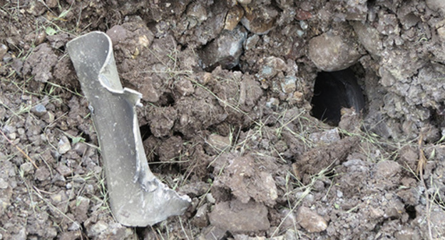 Следы обстрела на территории НКР. Фото Алвард Григорян для "Кавказского узла"