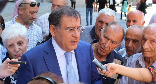 Кандидат на пост главы Контрольной палаты Армении, экс-министр энергетики Левон Йолян.​ Фот оТиграна Петросяна для "Кавказского узла"