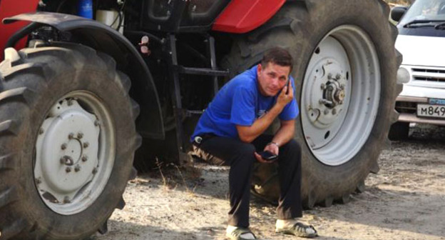 Участник "тракторного марша". Краснодарский край, август 2016 г. Фото: RFE/RL