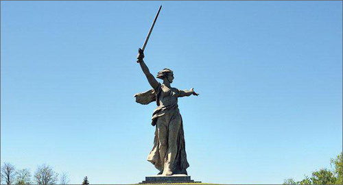  Монумент "Родина-мать зовет!" Фото http://116chelny.ru/event/2443590-sud-zapretil-storonnikam-navalnogo-provodit-miting-v-ekaterinburge