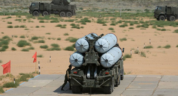 Зенитно-ракетный комплекс С-300. Фото Sputnik/Кирилл Каллиников