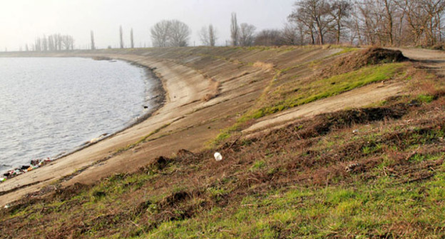 Крюковское водохранилище. Фото http://www.ibgts.ru/works/vodohranilischa-bolee-50/gts-kryukovskogo-vodokhranilishcha/