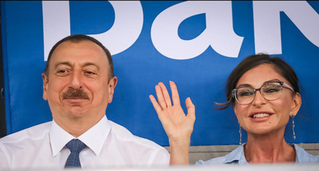 Ильхам Алиев и Мехрибан Алиева. Фото Азиза Каримова для "Кавказского узла"