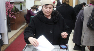 На избирательном участке в Цхинвале. 9 апреля 2017 г. Фото Алана Цхурбаева для "Кавказского узла"