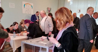 Избирательный участок №74 в Консульстве Южной Осетии. Владикавказ, 9 апреля 2017 г. Фото Эммы Марзоевой для "Кавказского узла"