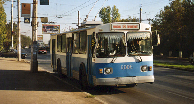 Волгоградский троллейбус №18. Фото http://photo.tramway.ru/volgogr4.htm