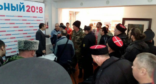 Предвыборный штаб Алексея Навального в Краснодаре. 20 апреля 2017 г. Фото http://fedpress.ru/news/23/policy/1776165