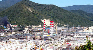 Добыча нефти в Чечне. Фото http://neftegaz.ru Добыча нефти в Чечне. Фото http://neftegaz.ru