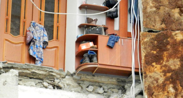 Мебель в разрушенной квартире в Волгограде. Фото Татьяны Филимоновой для "Кавказского узла"